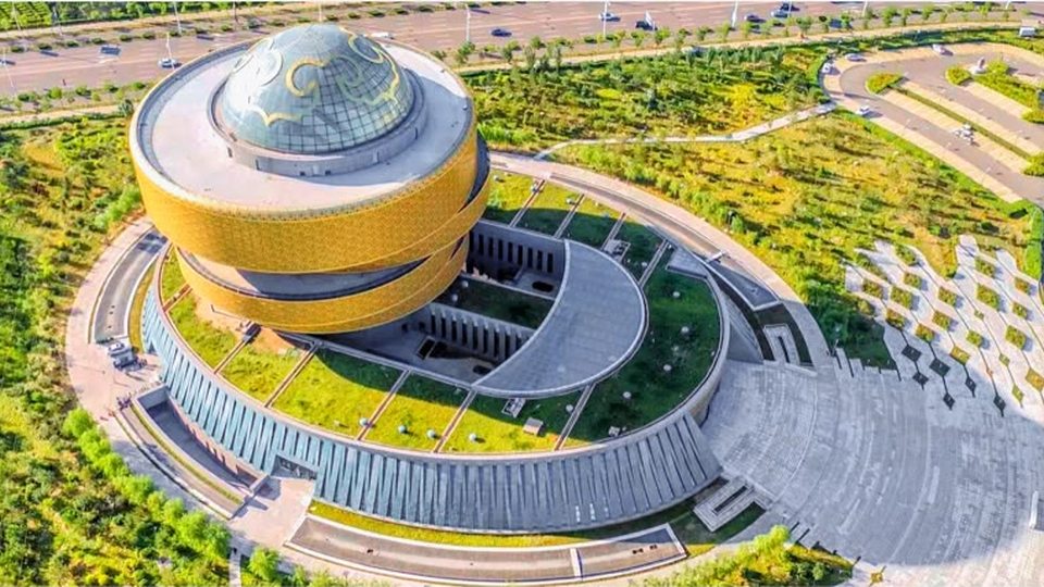 Музей бронзовой культуры и архив Ордоса